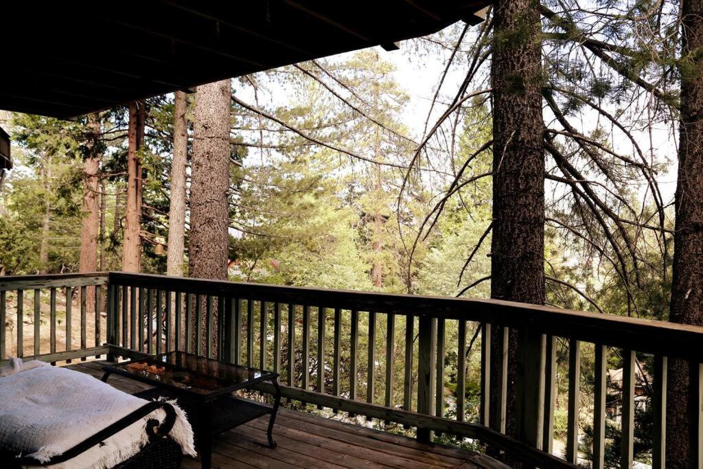 Glimmer Chalet Treetop A-Frame Cabin Lake View Lake Arrowhead Bagian luar foto
