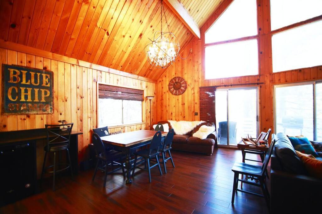 Glimmer Chalet Treetop A-Frame Cabin Lake View Lake Arrowhead Bagian luar foto